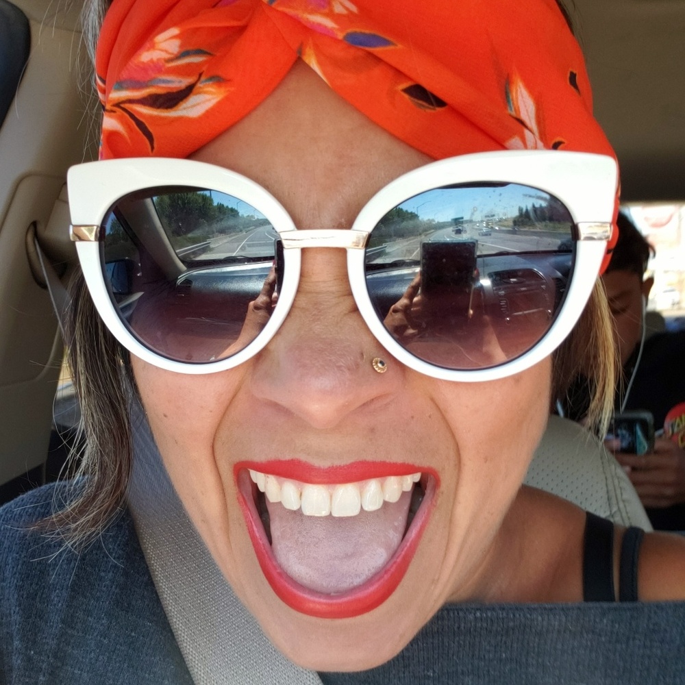 Meet your Posher, Ariel